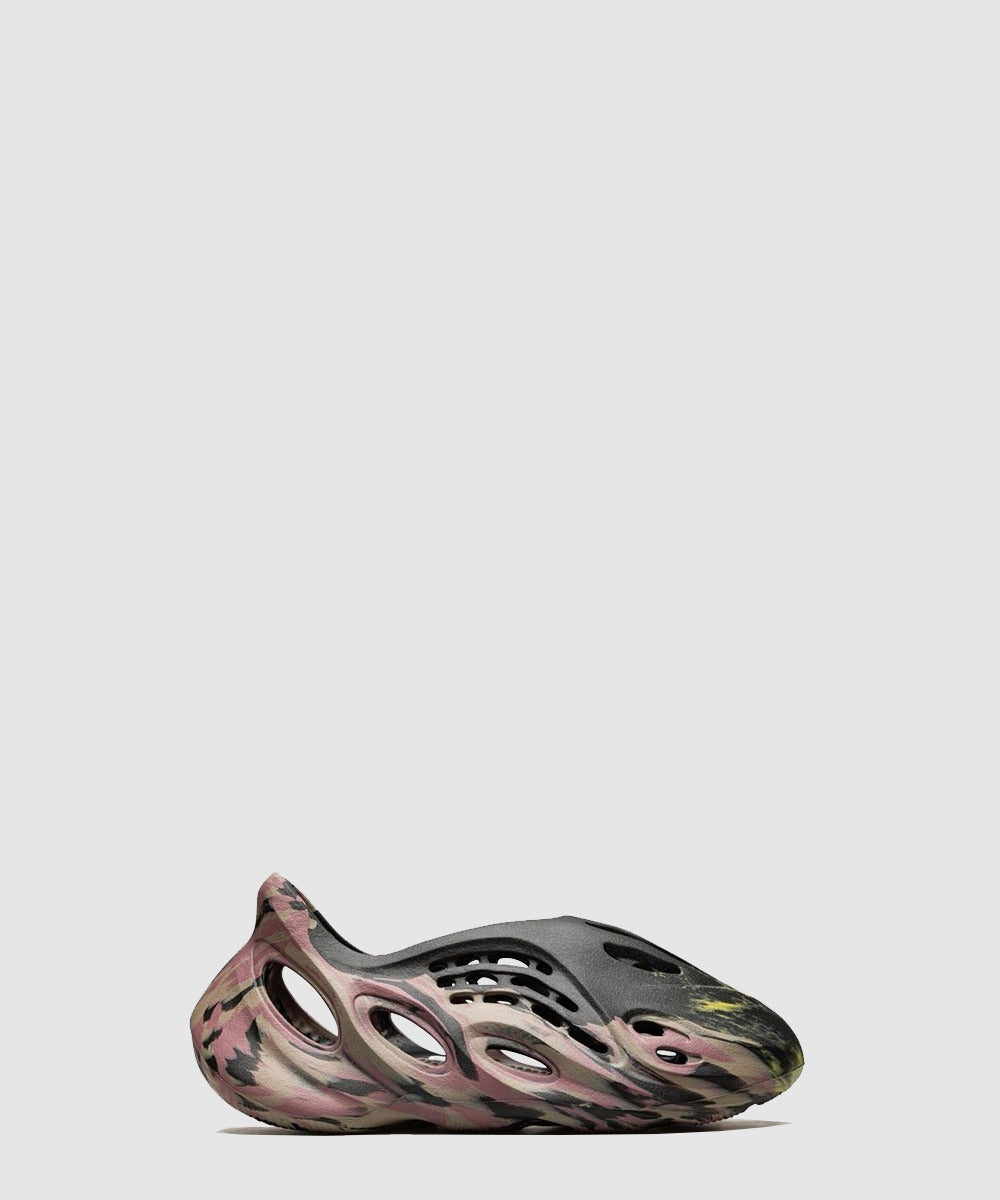 YEEZY-이지부스트